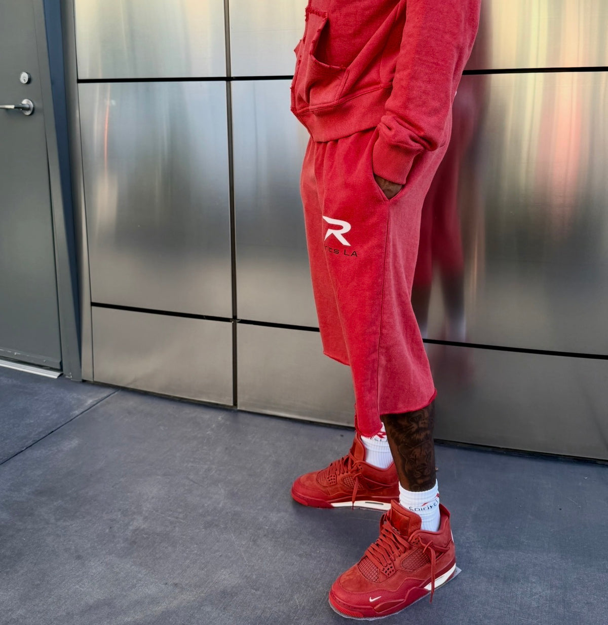 Red logo short set